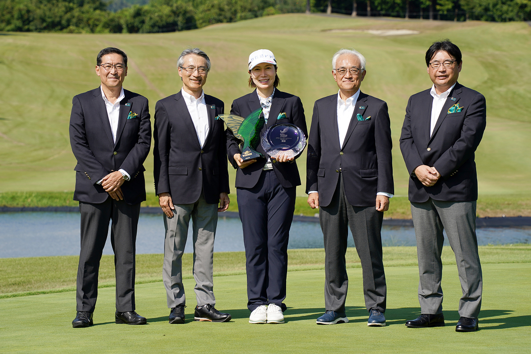 優勝者＋明治安田（4名）