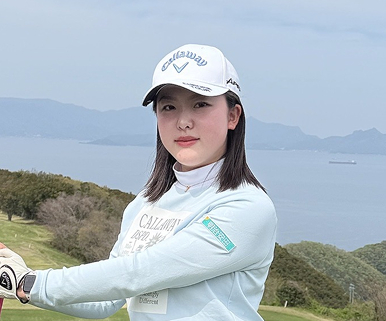 菊田 ひな