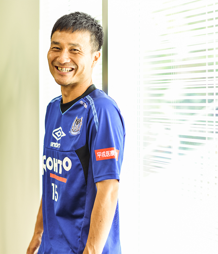 サッカーウェア　ガンバ大阪　今野泰幸選手　サイン入りウェア 今野泰幸 2018 ガンバ大阪 直筆サインカード FC東京 ジュビロ