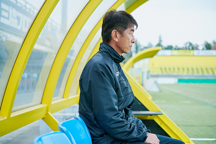柏レイソル ヘッドコーチ 井原正巳 | チームの機微を感じ取り