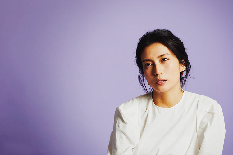 女優 柴咲コウさん 小さなことに喜びを見出せるようになった ライフフィールドマガジン 明治安田生命 女優 柴咲コウさん 小さなことに喜びを見出せるようになった ライフフィールドマガジン 明治安田生命