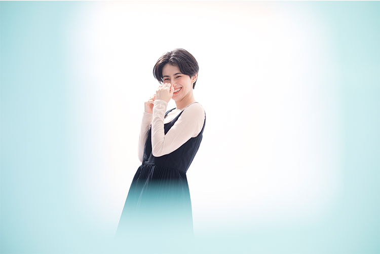 タレント キャスター ホラン千秋さん つねにいまがピーク という生き方 ライフフィールドマガジン 明治安田生命 タレント キャスター ホラン千秋さん つねにいまがピーク という生き方 ライフフィールドマガジン 明治安田生命