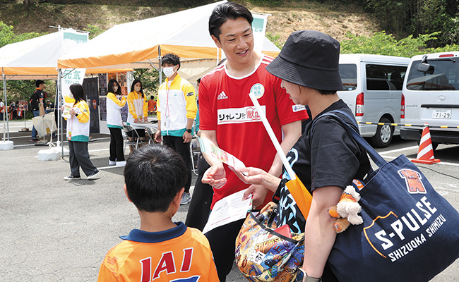 静岡支社・IAIスタジアム日本平での「シャレン！で献血」