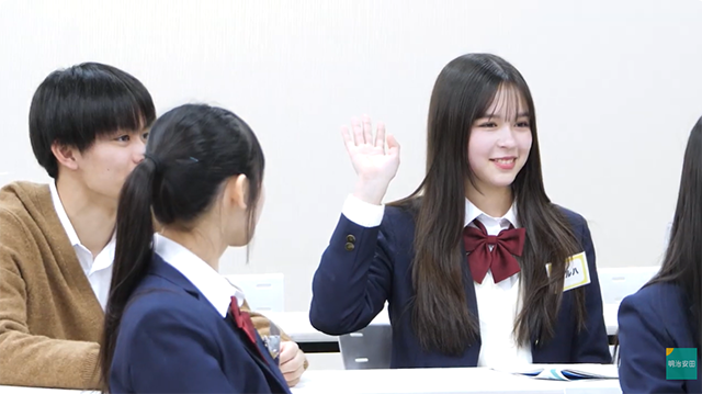 ニコラのモデルたちが「金融保険教育」を体験!